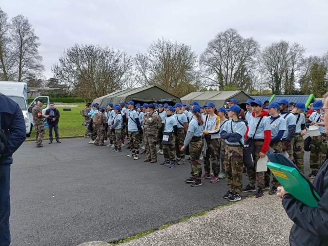 Les lycéens rassemblés avant les épreuves